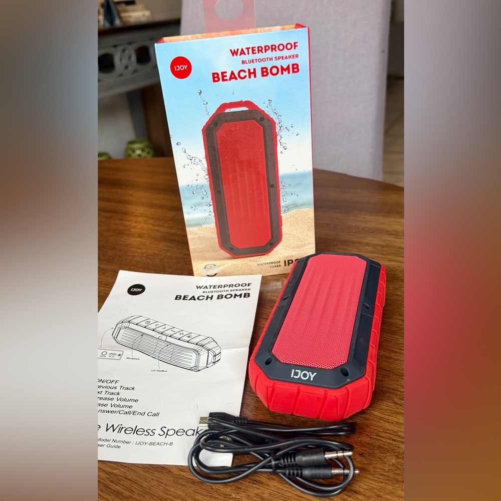 iJoy Beach Bomb Waterproof Bluetooth Speaker - Red
